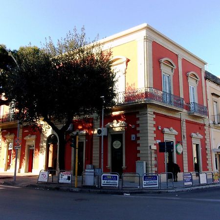 Bed and Breakfast Palazzo Osanna Нардо Екстер'єр фото